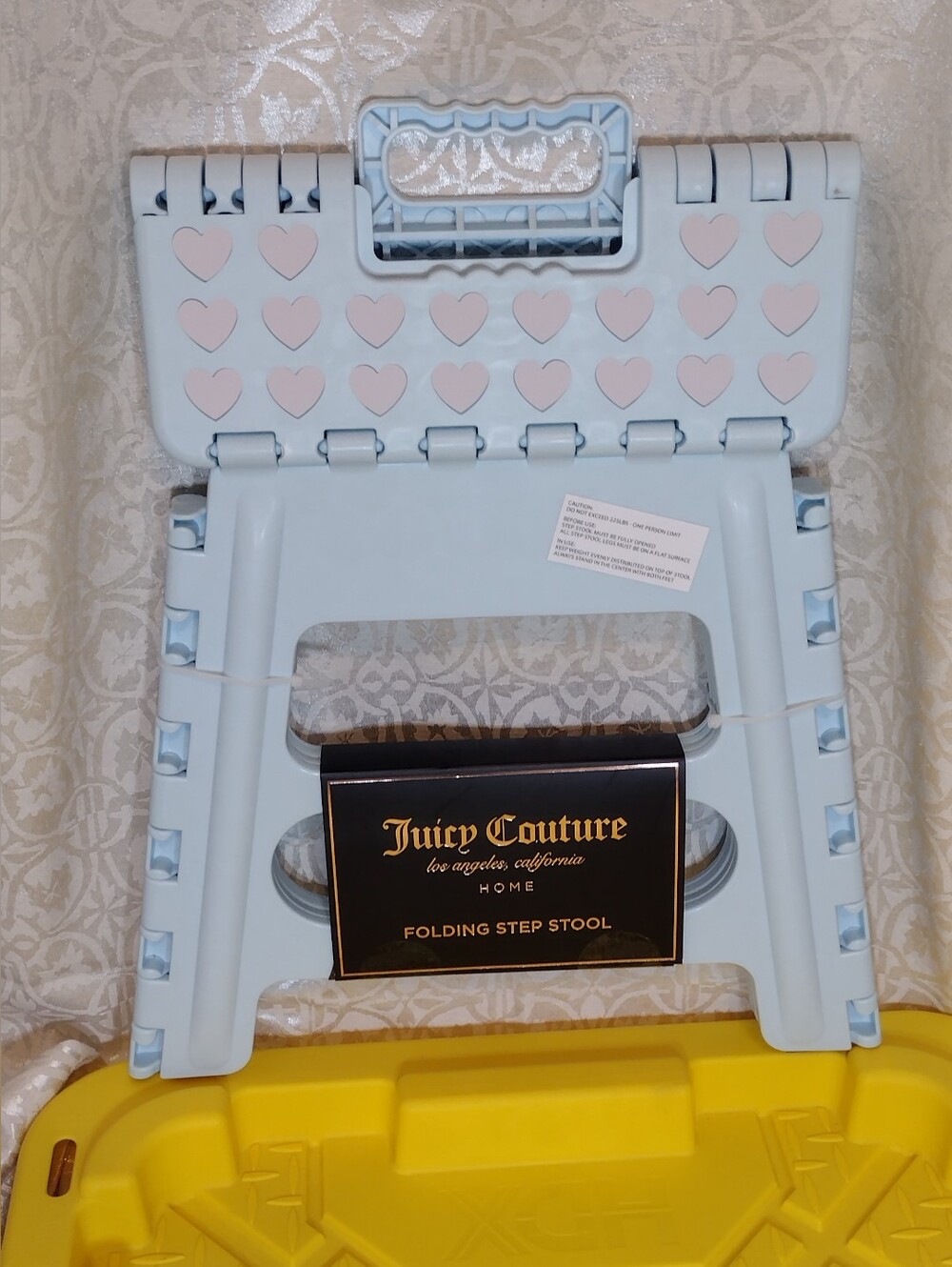 JUICY COUTURE FOLDING STEP STOOL  JUICY COUTURE LIGHT BLUE MEDIUM STEP STOOL